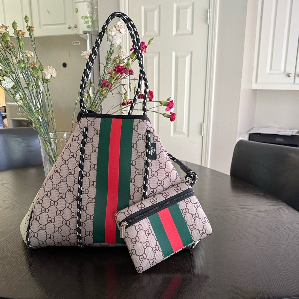 Odiva GD Stylish Designer Women Bag Set - Beige and Green